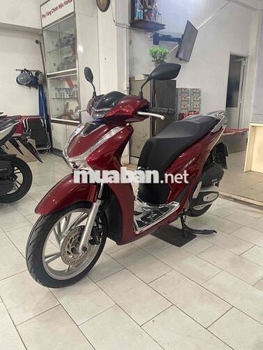 Honda SH 125 đk 2022 màu đỏ BST chính chủ