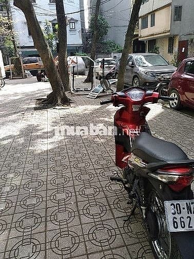 Cần bán 1 xe máy Wave RSX hãng Honda sản xuất biển Hà Nội