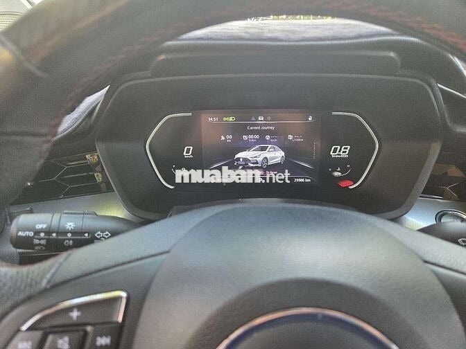 MG MG5 2024 - 30000 km