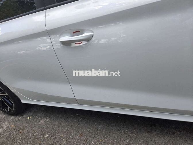 MG MG5 2024 - 30000 km