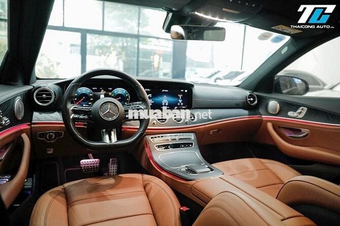 Mercedes E300 AMG model 2023 siêu lướt 28900 km