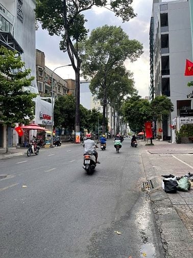 GÓC 2MT CAO THẮNG .... 95m2 (4.2 x 21m) - 6 Tầng - 95Tr/Th - Bán 38 ty