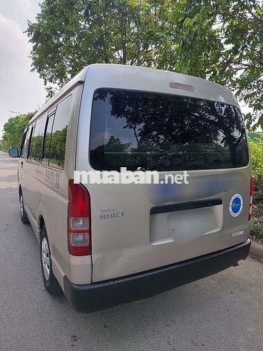 Toyota Hiace 2006 - 123 km