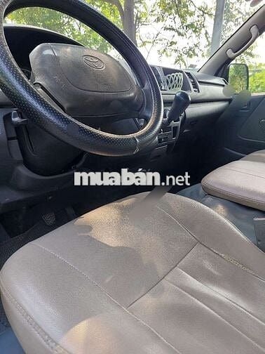 Toyota Hiace 2006 - 123 km