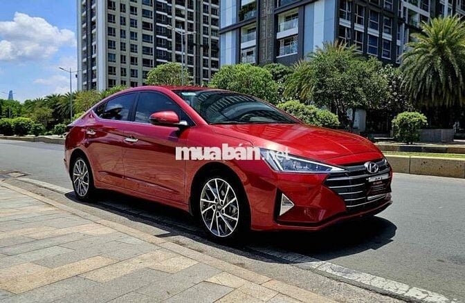 Hyundai Elantra 2021 2.0 AT - 38000 km