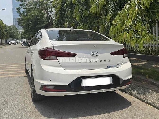 Hyundai Elantra 2.0 GLS sx 2021 màu trắng đẹp