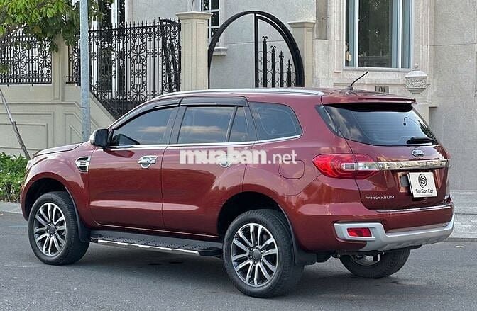Ford Everest 2021 Titanium 2.0L 4x2 AT - 30000 km