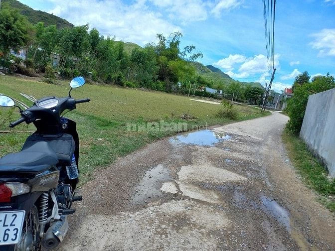 Bán lô đất cực đẹp 620Tr (DT:138mv) thôn QUI HỘI, PHƯỚC AN, TUY PHƯỚC