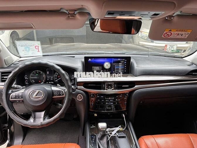 Lexus LX 570 đời 2016 chính chủ