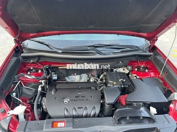 Outlander 2020 2.0 Pre 56000km chất xe còn rất mới
