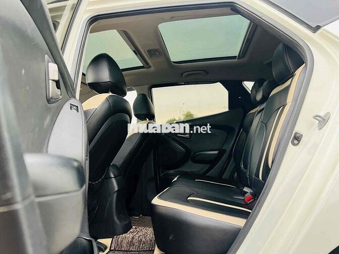 Hyundai Tucson 2010 ix35 2.0 AT 4WD siêu đẹp