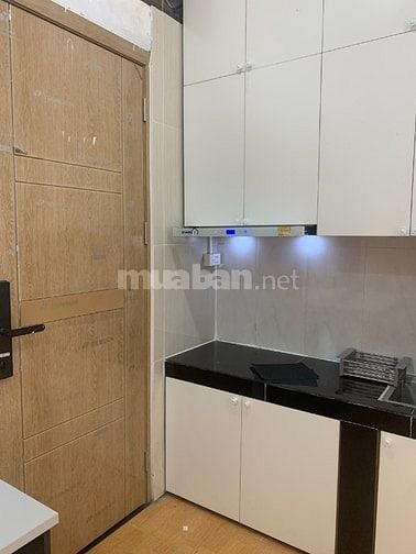 PHÒNG ĐẦY ĐỦ TIỆN NGHI CHO THUÊ - GẦN HỒ TÂY 