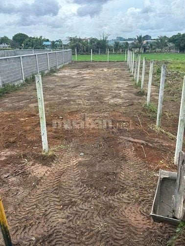 Bán lô đất thổ cư 2 mặt tiền, diện tích 150m2, gần biển Phước Hải, giá