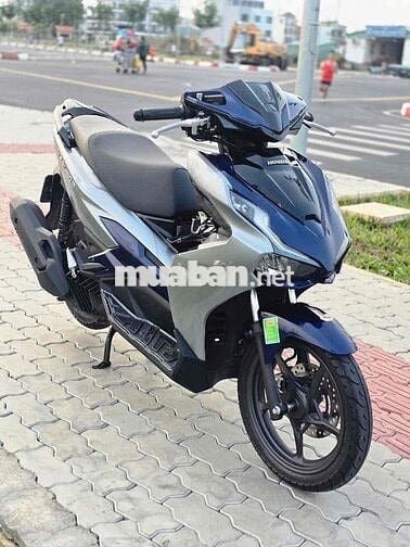 cần bán AB/4V 125 Đk2025 xe như xe mới luôn