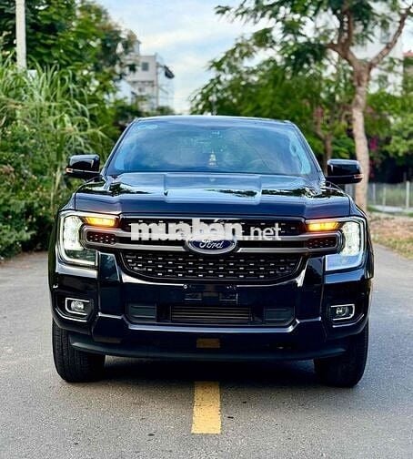 Ford Ranger XLS 2024 AT 1 cầu - 17000 km