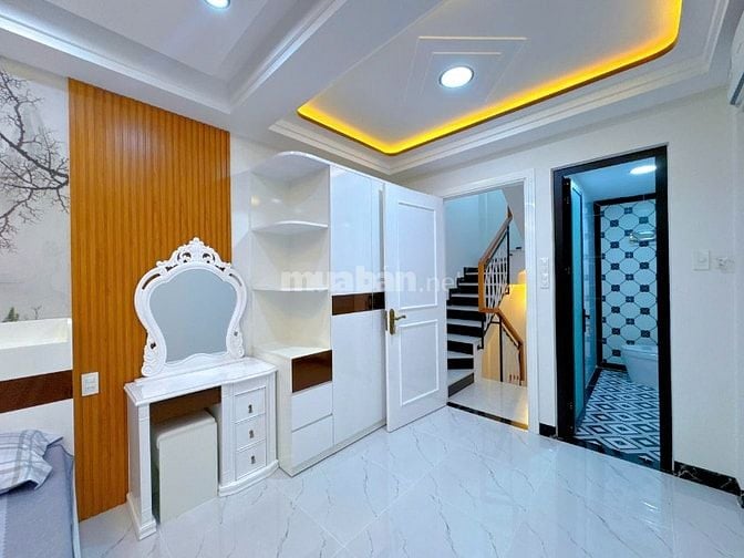 Nhà mới xây siêu đẹp, giá rẽ.hẻm 30 Thích Quảng Đức, hiếm nhà bán
