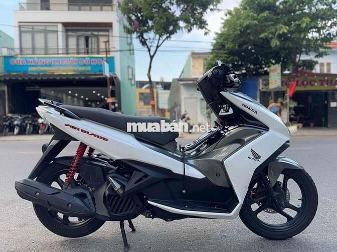 Honda Air Blade 2014 B.số 43 Nợ xấu trả trước 6tr5