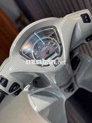 VISION 2023 odo 6000 lướt bánh cao bstp 9 chủ