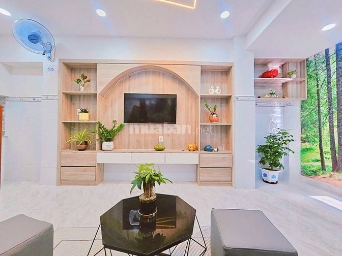 Bán nhà mới 2 tầng Quang Trung ,P10 , 28m2 , 3,4tỷ. LH 0866408299