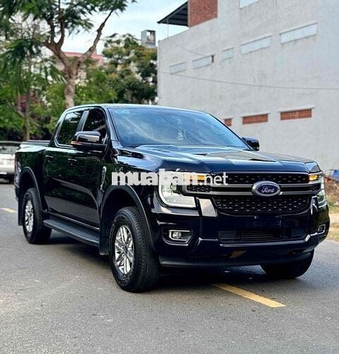 Ford Ranger XLS 2024 AT 1 cầu - 17000 km