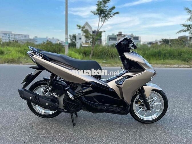 AB 2020 đã lên mâm crom đĩa AT biển 43 máy móc rin