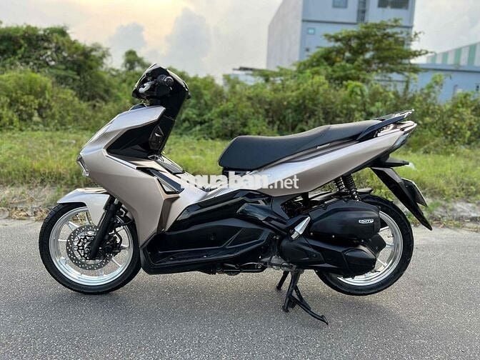AB 2020 đã lên mâm crom đĩa AT biển 43 máy móc rin