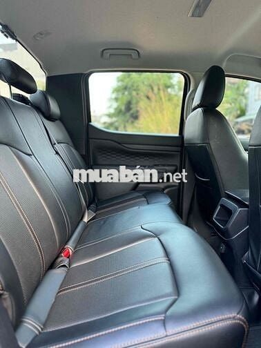Ford Ranger XLS 2024 AT 1 cầu - 17000 km