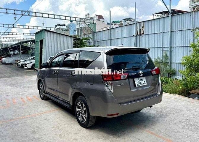 INNOVA 2.0G 2021 TỰ ĐỘNG ,BẢO HÀNH 1 NĂM VAY70%