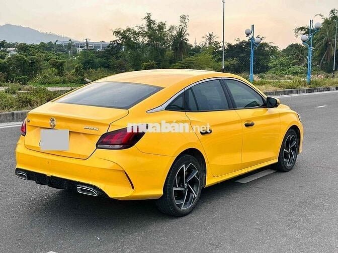 MG5 2022 Luxury 4 đồng có số tự động