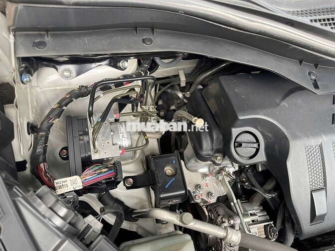Mitsubishi Xpander Cross 2023, màu trắng,42.000 km