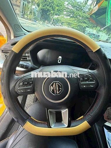 MG MG5 2023 - 35000 km bank 70%