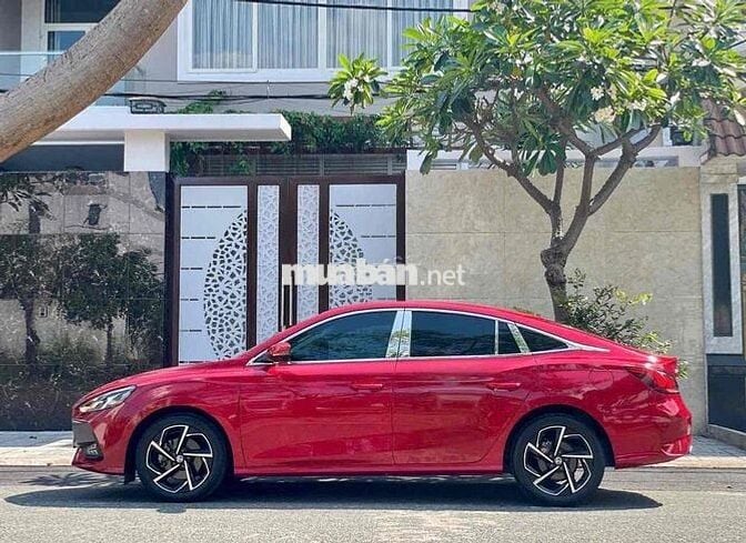 MG MG5 2022 Luxury - 27000 km hỗ trợ bank