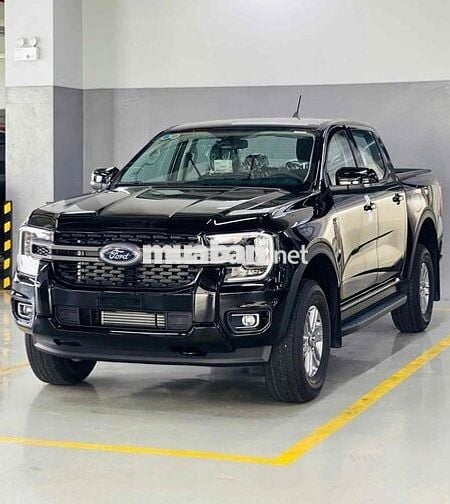 Ford Ranger 2025 nhận xe chỉ từ 180 triệu