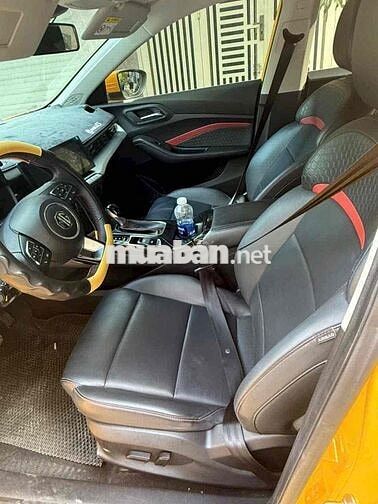 MG MG5 2023 - 35000 km bank 70%