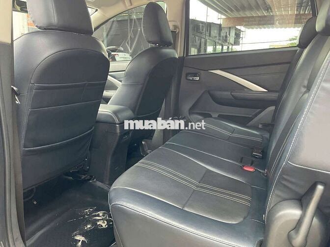 Mitsubishi Xpander Cross 2023, màu trắng,42.000 km