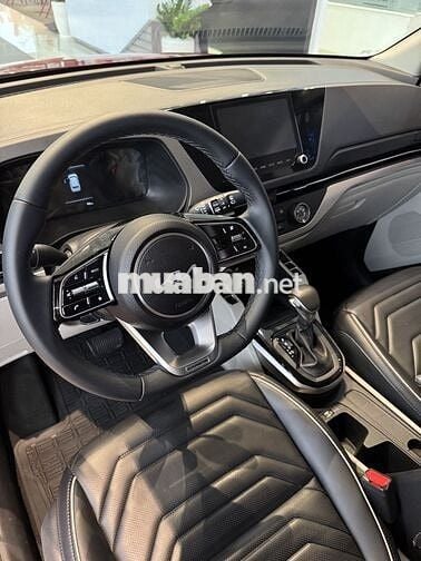 Kia Carens 1.5G IVT - Trả trước 215tr lấy xe ngay
