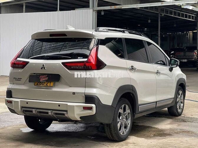 Mitsubishi Xpander Cross 2023, màu trắng,42.000 km