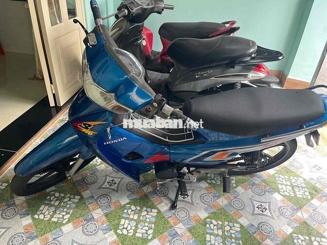 Bán wave hq rất đẹp, máy êm, giấy tờ đầy đủ