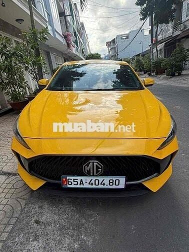 MG MG5 2023 - 35000 km bank 70%