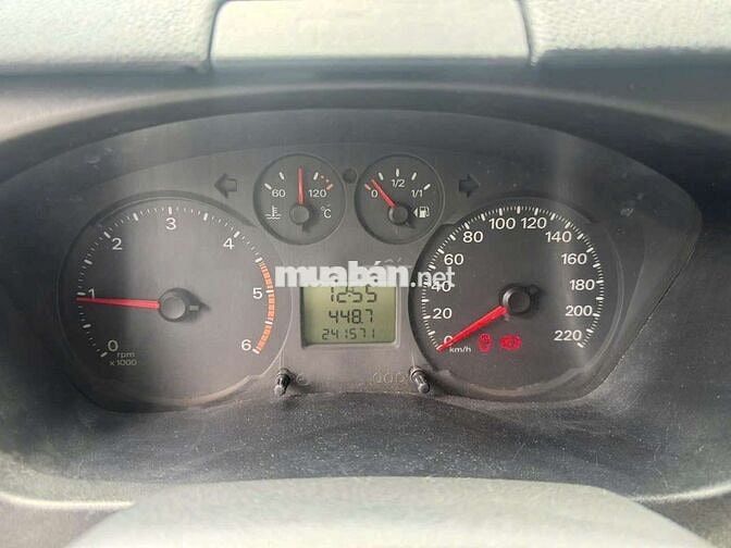 Ford Transit 2015 Standard MID - 240000 km