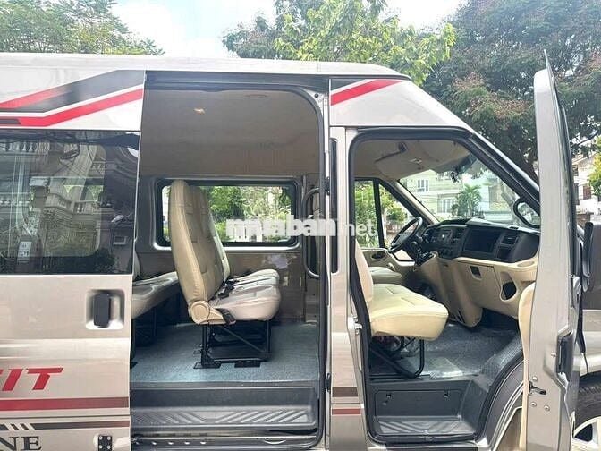 Ford Transit 2015 Standard MID - 240000 km