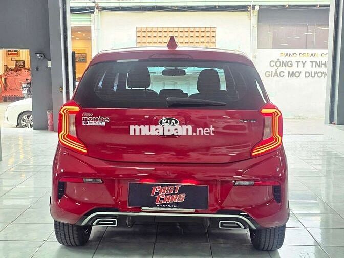 Kia Morning 2021 GT-Line 1.2AT,màu đỏ, 33.000 km