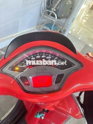 Xe tay ga Vespa Sprint 125 màu cam chính chủ