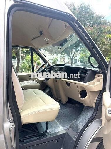 Ford Transit 2015 Standard MID - 240000 km