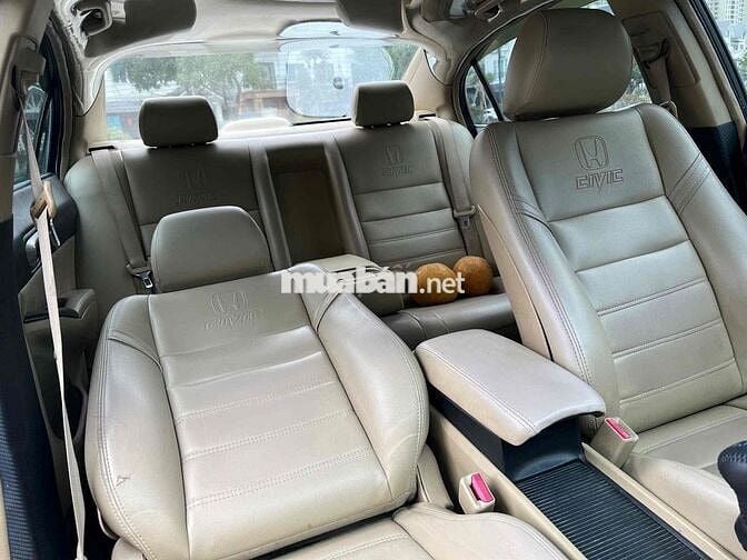 Honda Civic 2010 1.8 MT - 5000 km
