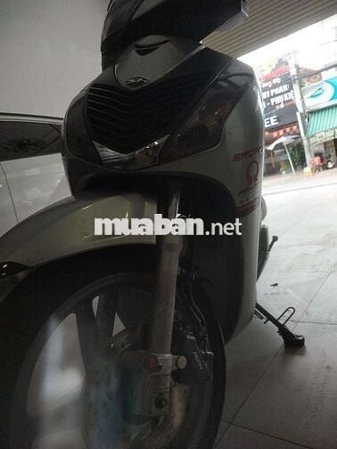 Kẹt tiền cần bán gấp sh nhập ý 150cc,2 đk2010