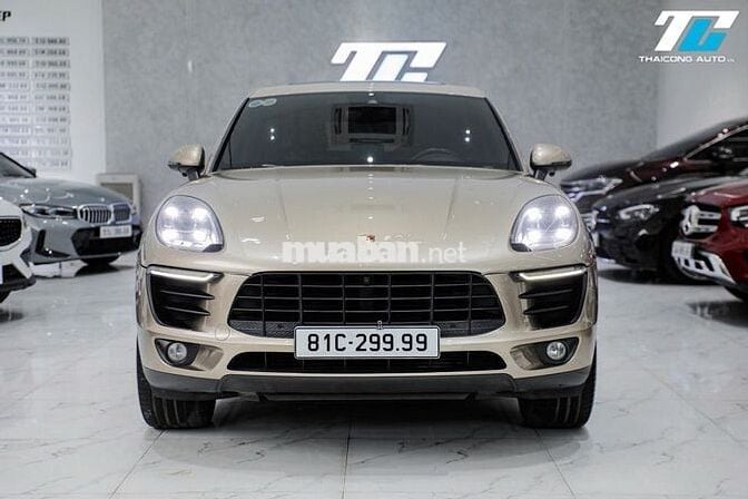Porsche Macan 2018 Turbo lướt bảo dưỡng hãng full