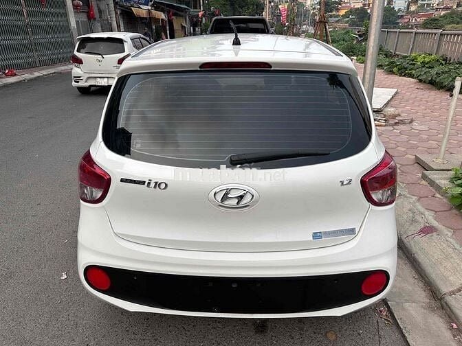 Hyundai Grand i10 GLS 2018 1.2 AT - 29000 km