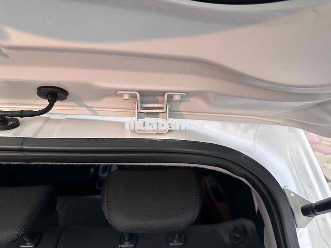 Hyundai Grand i10 GLS 2018 1.2 AT - 29000 km