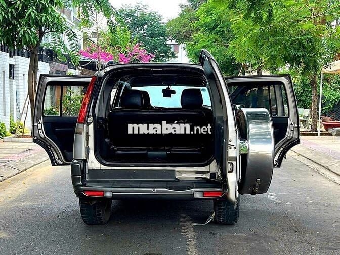 Ford Everest 2007 2.5L 4x2 MT - Ghi bạc đẹp